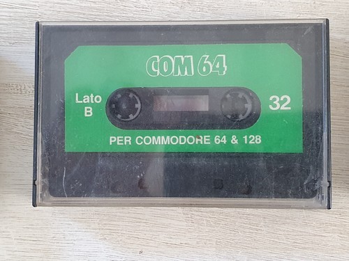 Commodore c64 com 32 - commodore,